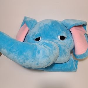 Restore & restyle kids nursery plush elephant hug rug. Nwt